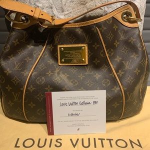 Louis Vuitton Galliera Pm